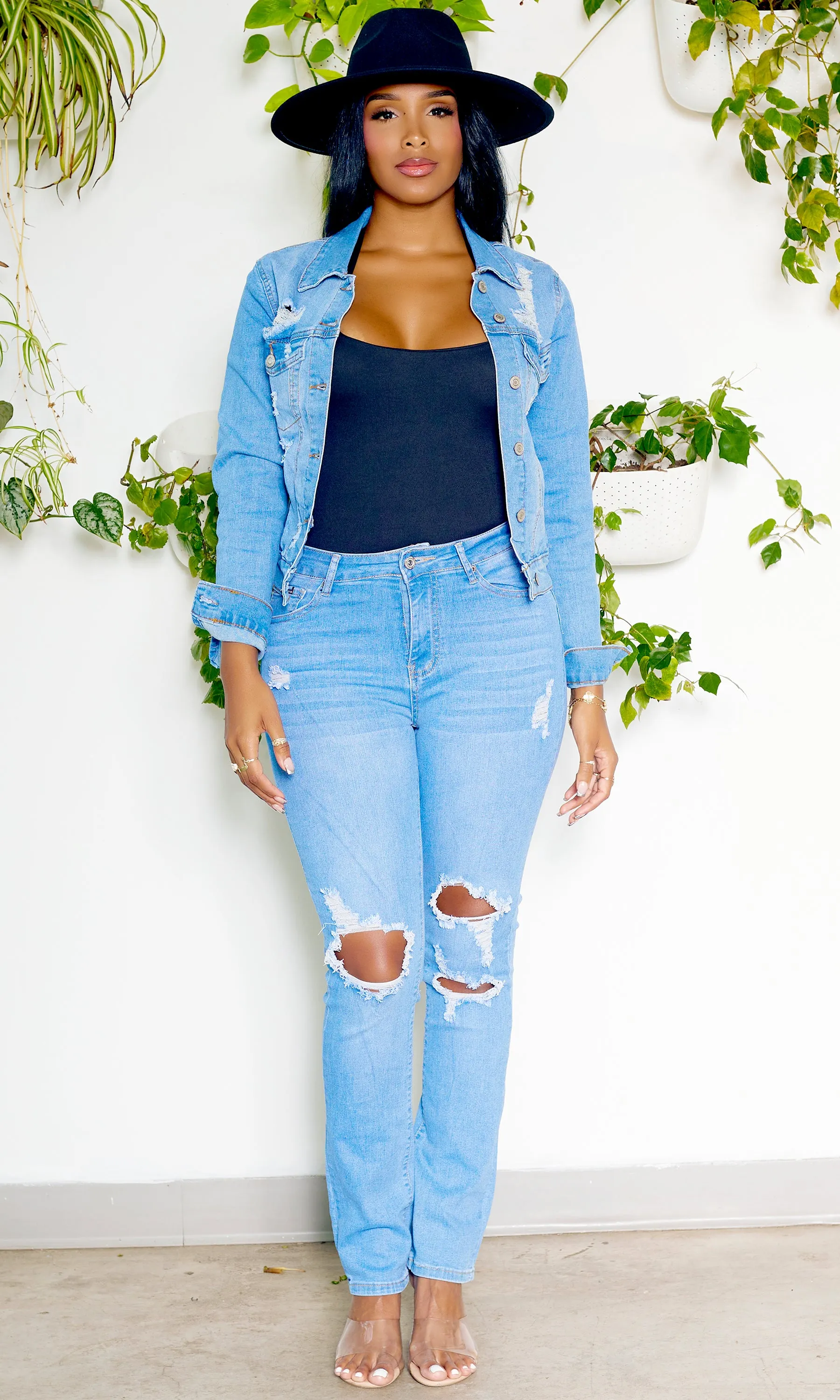 Distressed Skinny Leg Denim Jeans Pants