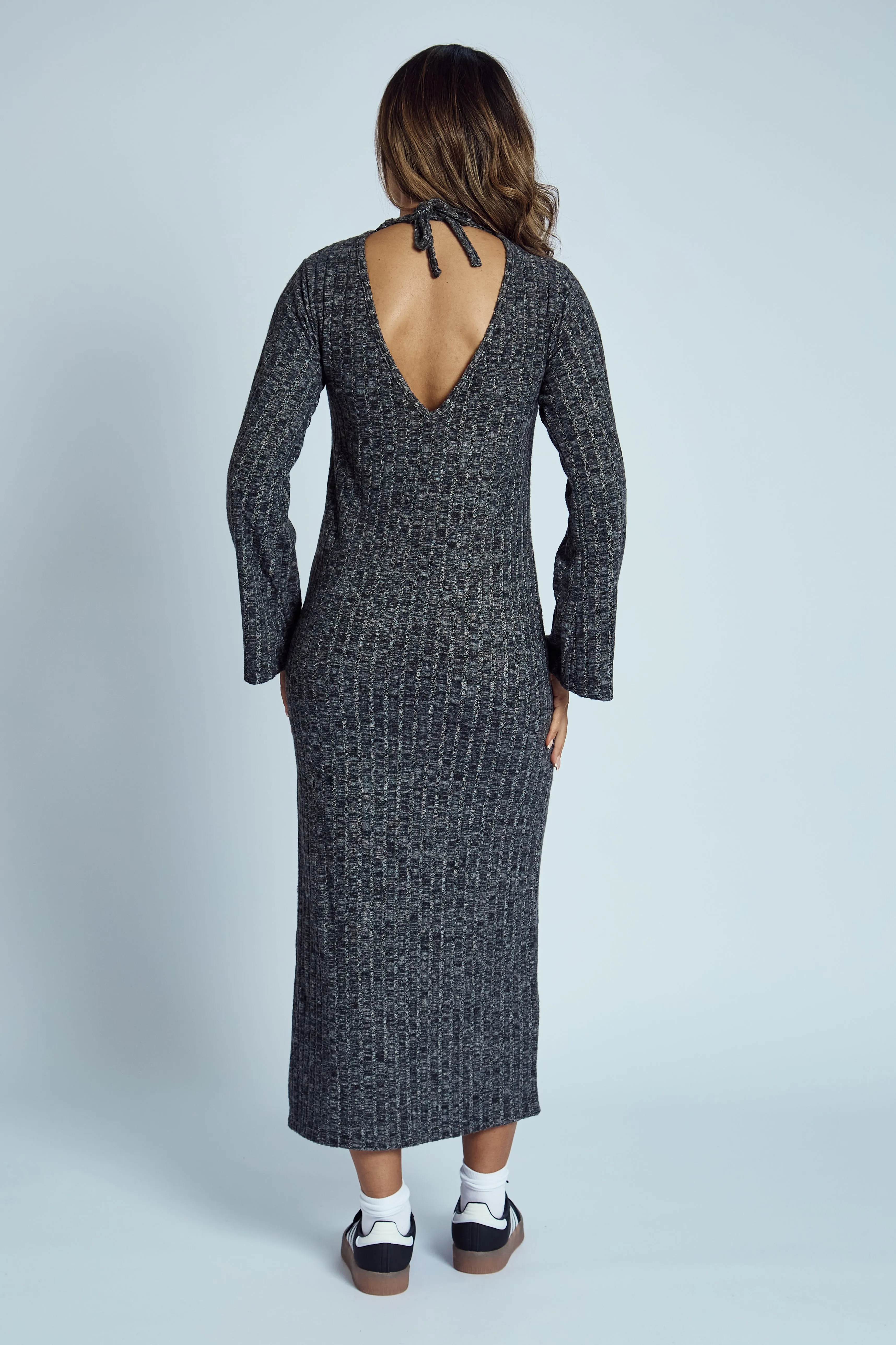 ELIZA RIBBED BACK DETAIL KNITTED MAXI DRESS