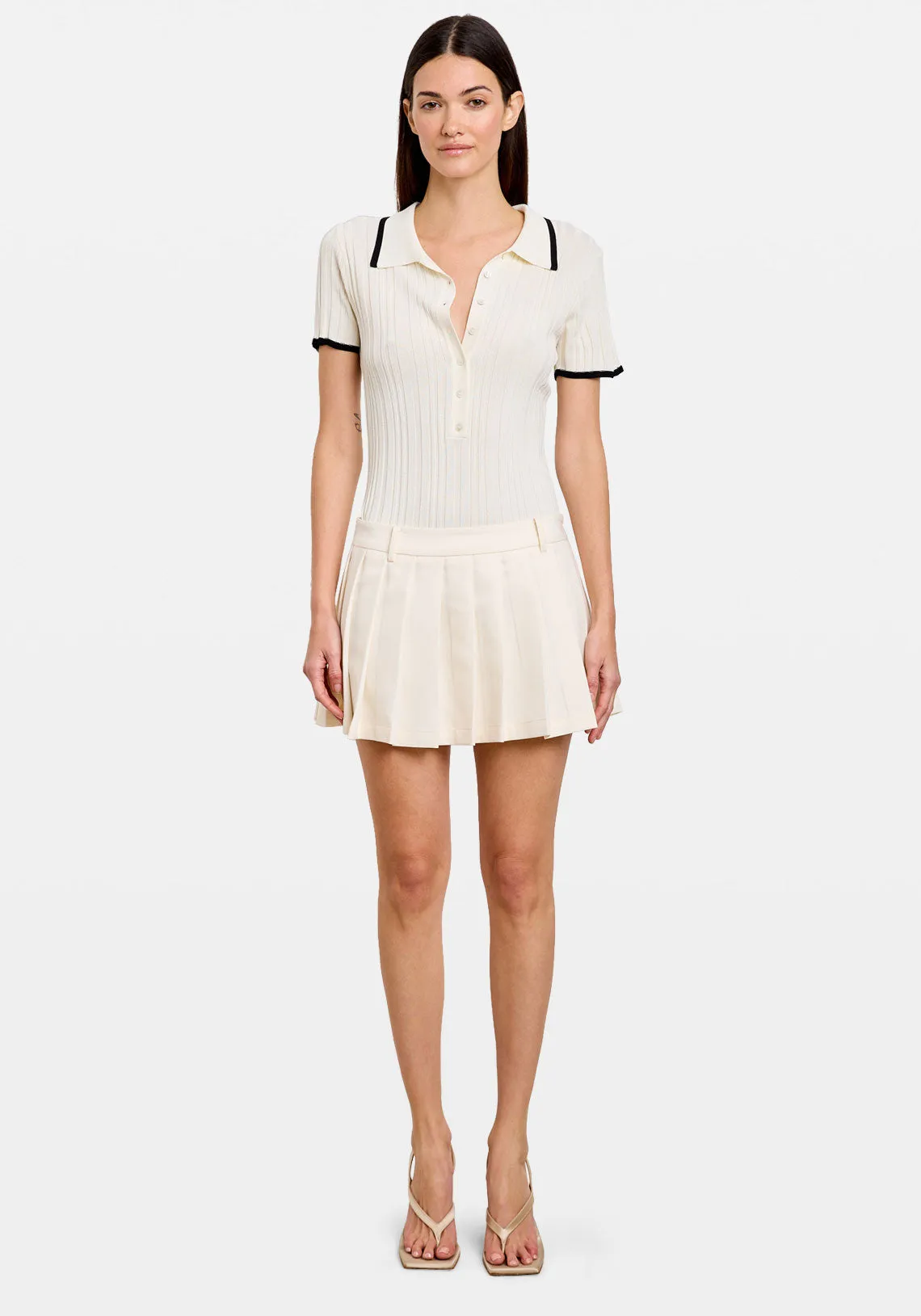 PLEATED MICRO SKIRT CREME