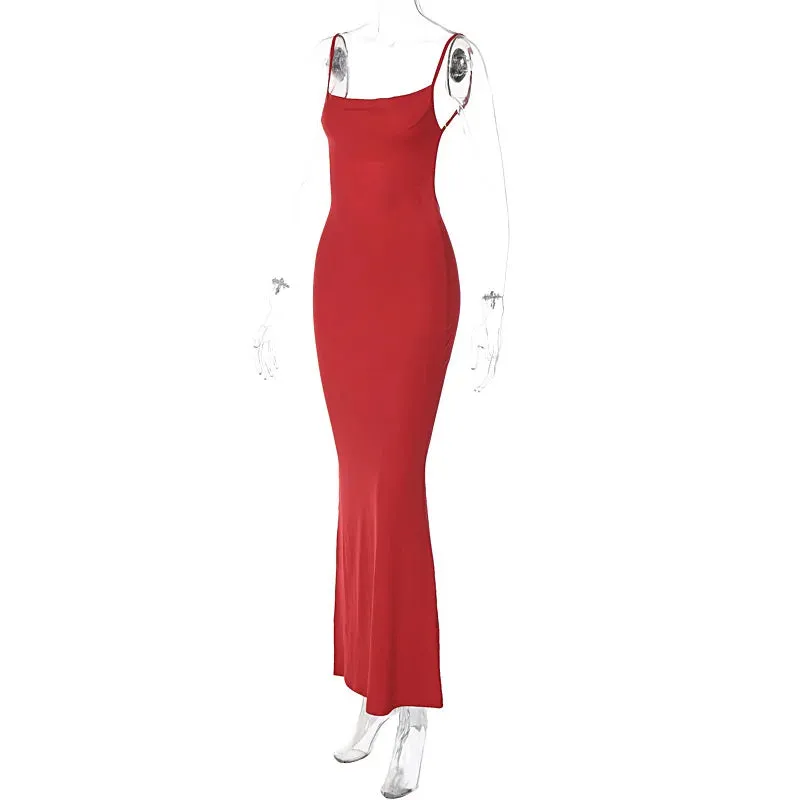 Red Evening Gown with Elegant Details for Weddings and Galas